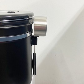Cafe Romeo ground coffee bean storage container stainless steel coffee bean storage container, coffee bean storage container (black 1.5) / 카페로메오 분쇄 커피 원두 보관용기 스텐 원두 보관통, 원두보관용기(블랙1.5)