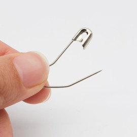 vrupin 100pcs Stainless Steel Curved Safety Pins for Quilting, Safety Pins Bulk Metal Silver Sewing Pins Clothing Clips Tool Decorative Safety pins (2inch)