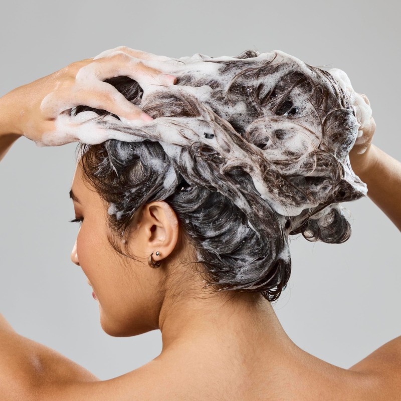 Bumble and bumble. Gentle Hydrating Shampoo For Every Day |