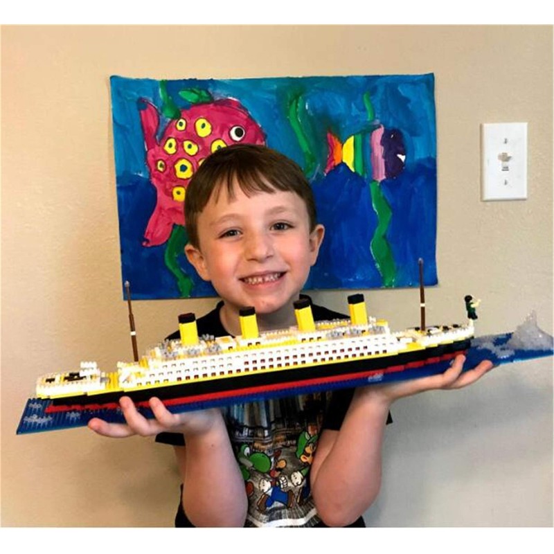 BIDIUTOY Titanic Ship Model Building Block Set, 3D Puzzle Sets