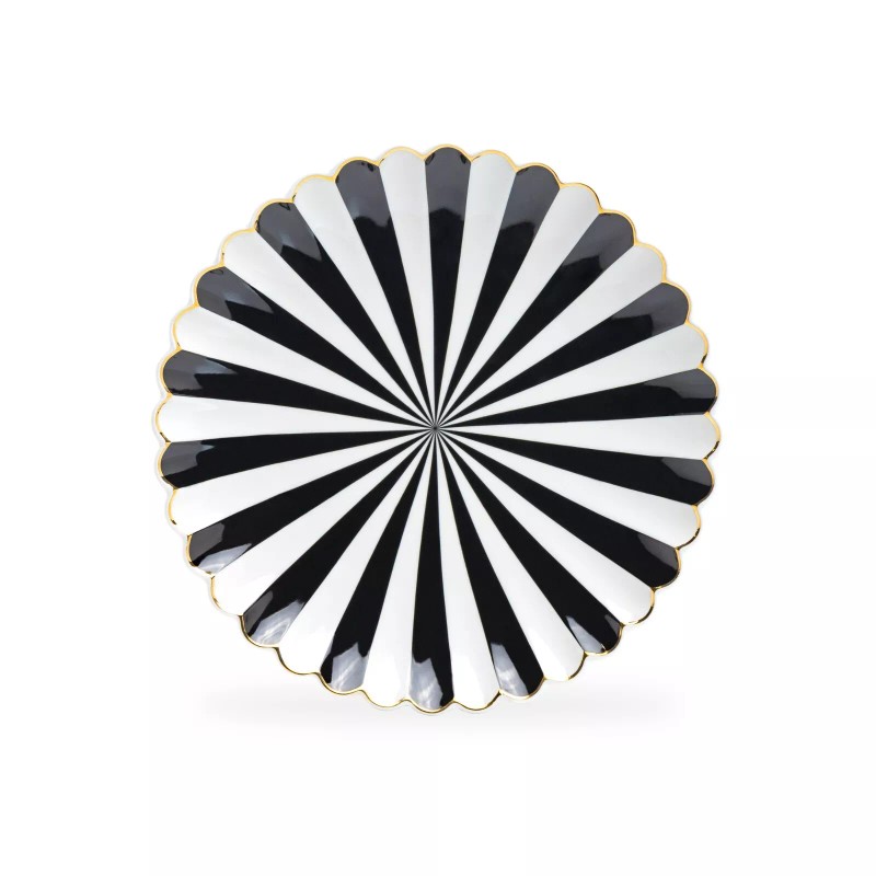 Grace's Teaware Grace Teaware 8.5" Black and White Scallop Fine