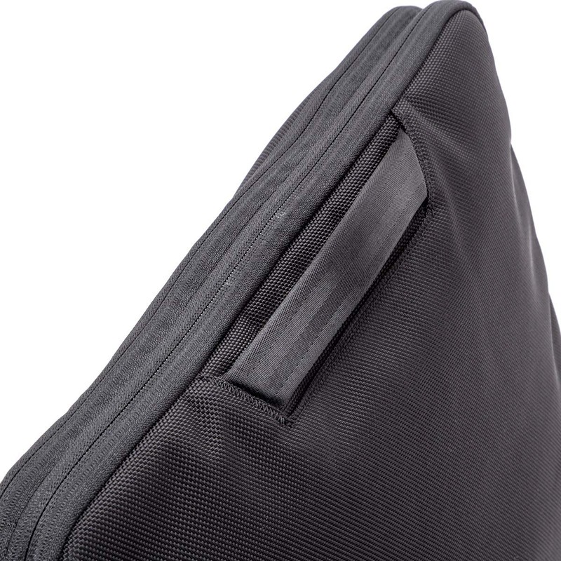 Air Travel Collection Tech Folio 16 PC Case 21025 Black