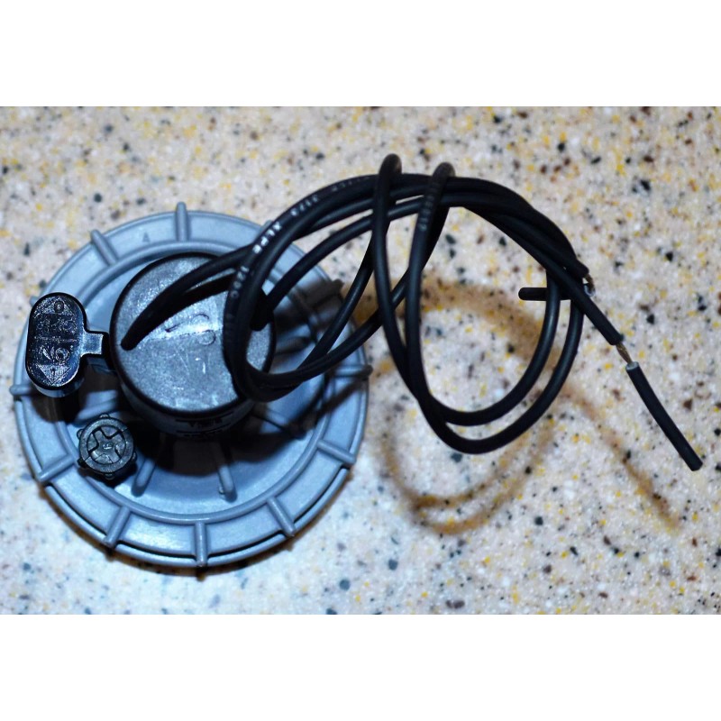 Irritrol R811 24VAC Solenoid Irritrol 2400 ValveW/Top half of Valve