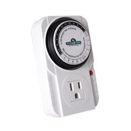 Hydrofarm Autopilot TM01015 Analog Grounded Timer, 1725W, 15A, 15 Minute On/Off, 24 Hour15 Grounded Timer, 15 Amp, 1725 Watt, Black and White