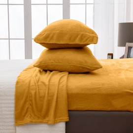 Great Bay Home Extra Soft Velvet Plush Queen Micro Fleece Sheet Set | Deluxe Microplush Non Pilling Sheets, Deep Pocket | Lavish Sherpa Velvet Luxe Collection (Queen, Marigold)