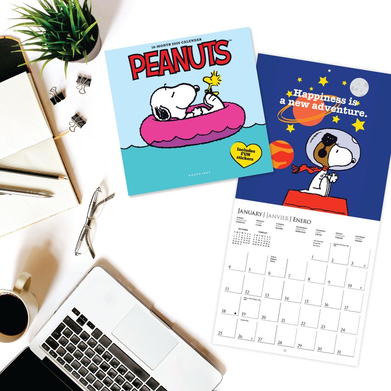 Graphique 2026 Peanuts Mini Wall Calendar | 7” x 7”