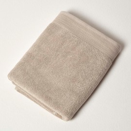 Homescapes Premium Bath Towel Cotton 70 x 130 cm, Hand Towel Beige, 100% Egyptian Cotton, 700 g/m²