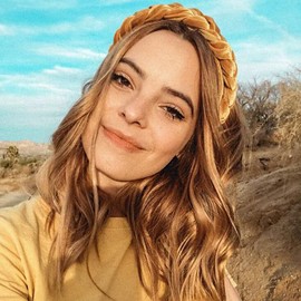 DRESHOW Braided Headbands for Women Velvet Hair Hoop Elastic Criss Cross Hair Bands Accessories