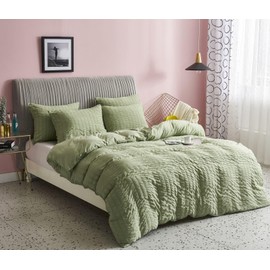 Freyamy Seersucker Bed Linen (155 x 220 cm), 2-Piece Set, Green, Embossed Stripes, Textured Bedding Sets, Plain, Brushed Microfibre, Soft Duvet Cover with Zip and 1 Pillowcase (80 x 80 cm)