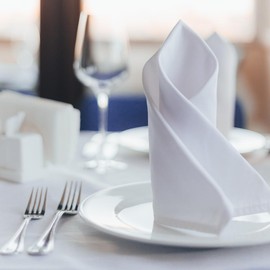 Sweet Needle White Cloth Napkins Set, High absorbency for spills, washable, resistant to wrinkles, reusable. Use for everyday dining, special occasion and events (Pack of 12)