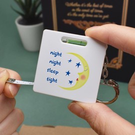 Azeeda 'Night Night Sleep Tight' Keyring Tape Measure/Spirit Level Tool (KM00042546)
