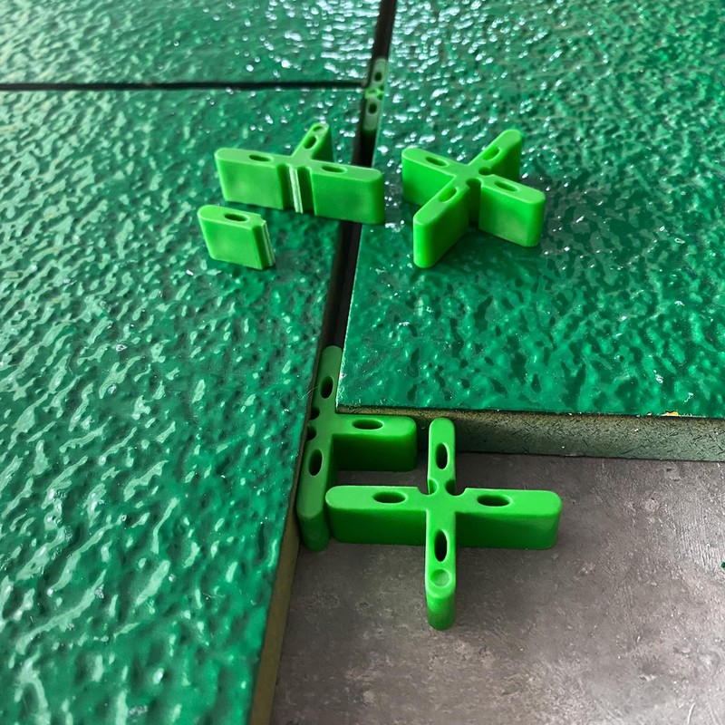 Professional Tall Paving Spacer Green 15mm Height 6mm Width Gap