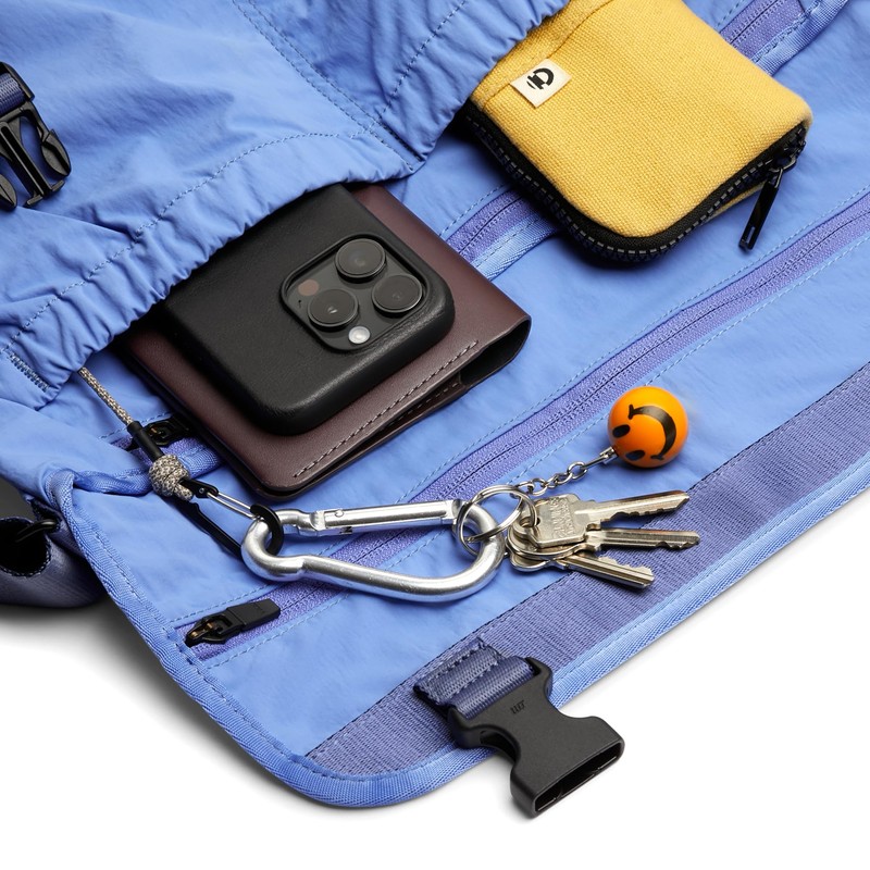 Bellroy Cinch Messenger (12 Liter Lightweight Shoulder Bag, Water-Resistant Fabric,