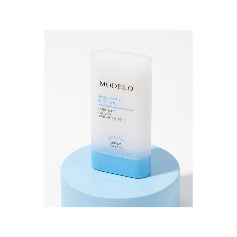 as a model MODELO Fresh Air Fit Sun Stick 21g