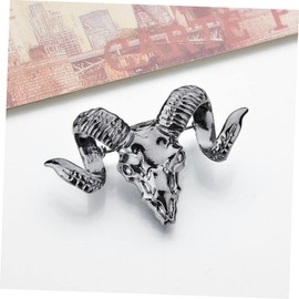 Goat Brooch Elegant Lapel Pin Decorative Accessory for Suits Stylish Brooch Ideal for Formal Wear Bow Ties Dress Jackets