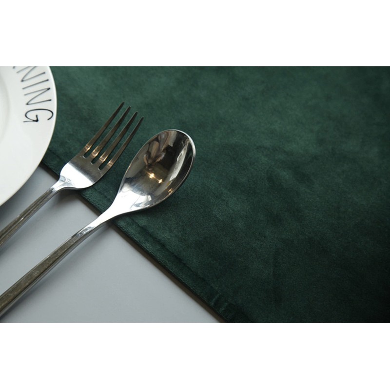 Beydodo Modern Spring Table Runner, Green, 32 x 160 cm,