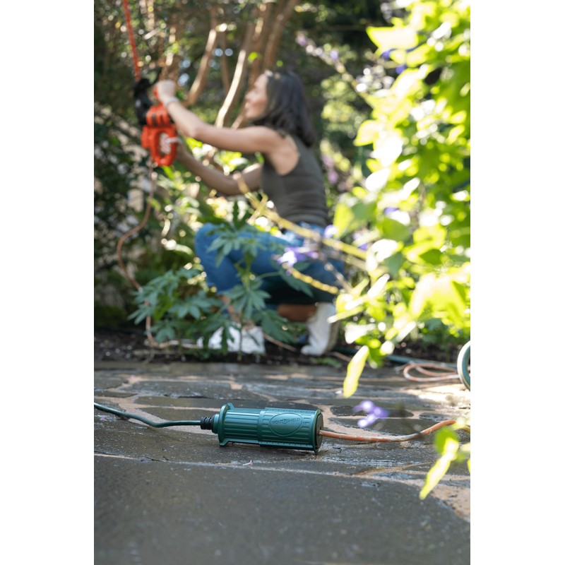 VoltShield 40Ft 16 Gauge All-Weather Cord with Housing