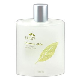 Man with a flower RGL3978R Man Holding Flowers Homme Skin 140ml Men's Skin Lotion / RGL3978R꽃을 든 남자 옴므 스킨 140ml 남성스킨 O 로션
