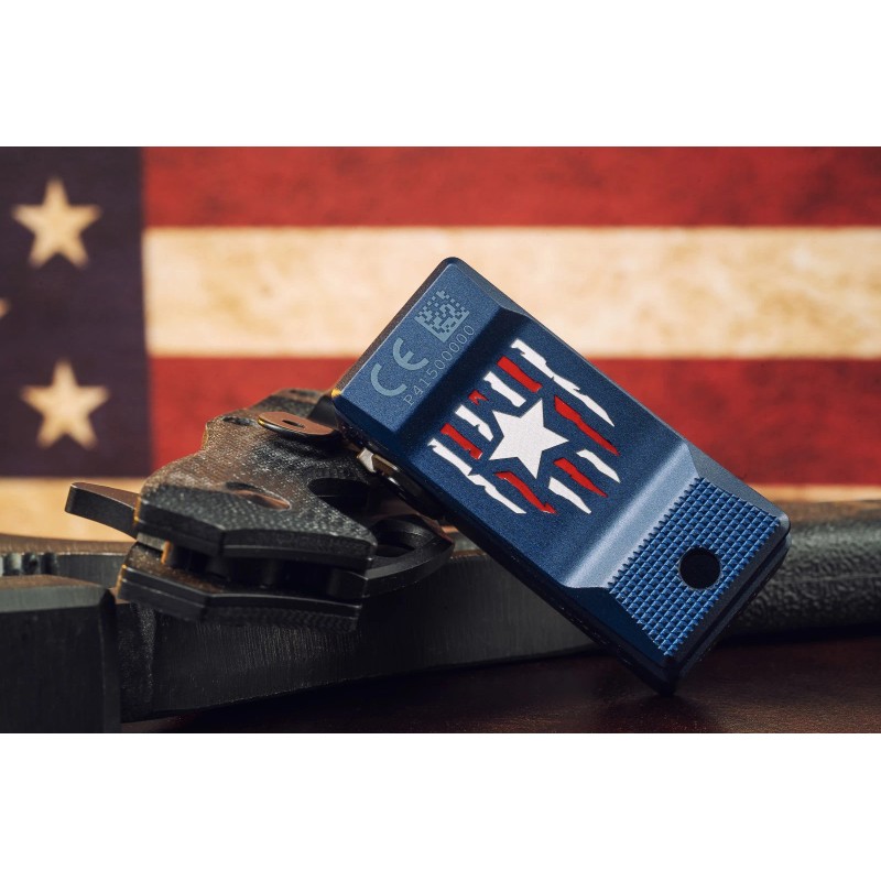 Olight Oclip Ultra Stars & Stripes Clip-On Light, Flood, Spot,