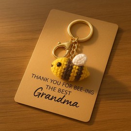 Edizzone Grandma Gifts, Birthday Gifts For Grandma, Funny Bee Keychain from Granddaughter and Grandson