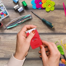 VILLCASE 2 Pieces Knitting Counter, Mini Crochet Stitch Counter, Knitting Needle Marking Tool, Plastic Knitting Stitch Counter, Crochet Yarn Row Counter, Red