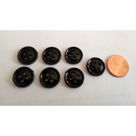 7/pcs Buttons Size M Diameter=9/16" (15mm) 4 Holes Black