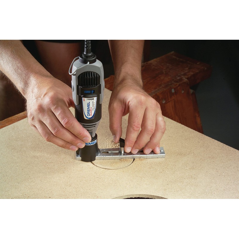 Dremel 678 - Circle Cutter and Straight Edge Guide Rotary