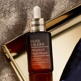 Sérum Synchronized Multi-Recovery Complex Estée Lauder Advanced Night Repair noche para todo tipo de piel de 30mL                                     