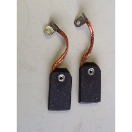 Delco Remy 1946490 Carbon Starter Brushes [2 IN LOT] NOS