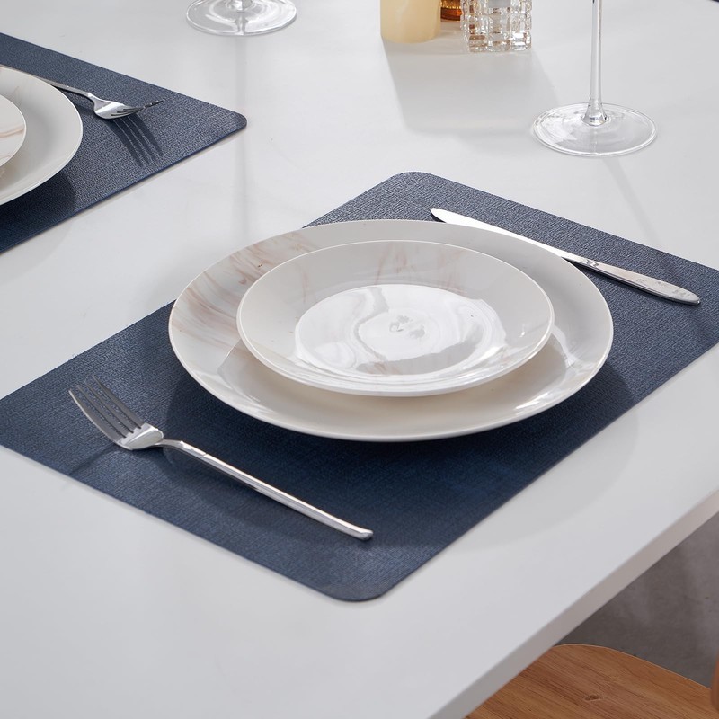 Simurq Washable Place Mats in Leather Look - Reversible and