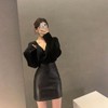 랜덤플레이 브이넥 크로스 랩 롱 슬리브 니트 블랙 FREE Random Play V-Neck Cross Wrap Long Sleeve Knit Black FREE