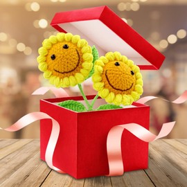 Shaking Double Head Sunflower Car Accessories Dashboard Decorations, Crochet Smiley Sun Flowers Beetle Car Decor for Women, Hand-Woven Home Office Desk Decoration Sunflower Gifts