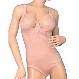 Triumph Women's Modern Beauty BSW Bra, Beige, 42B
