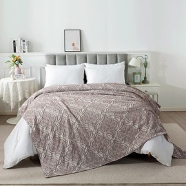 Caressma Throw Mist Pink Coverlet, Vintage Cozy 3D Geometric Decorative Jacquard Bedspread, Super Soft for Couch and Bed, Travel Lightweight Coverlet (50 x 60”)