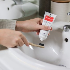 Comptoirs et Compagnies - Bio Zahncreme für empfindliches Zahnfleisch mit Manuka Honig IAA15+ - MGO 550 -75ml