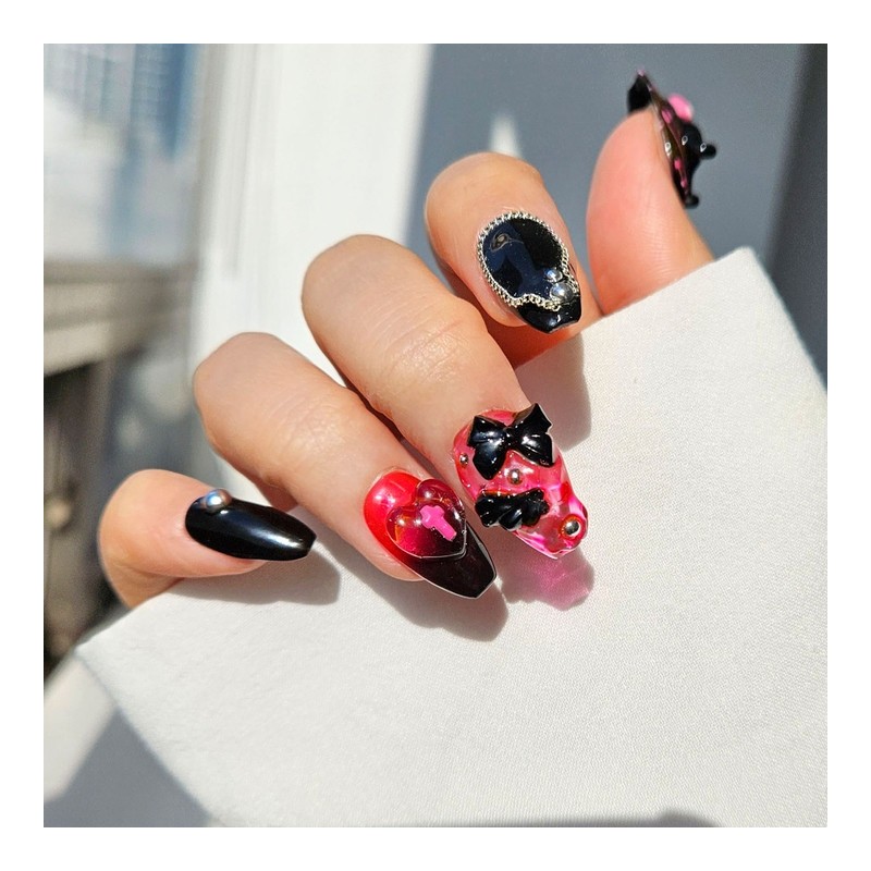 Kuromping Handmade Nail Tips - Long Oval / 쿠롬핑 수제네일팁