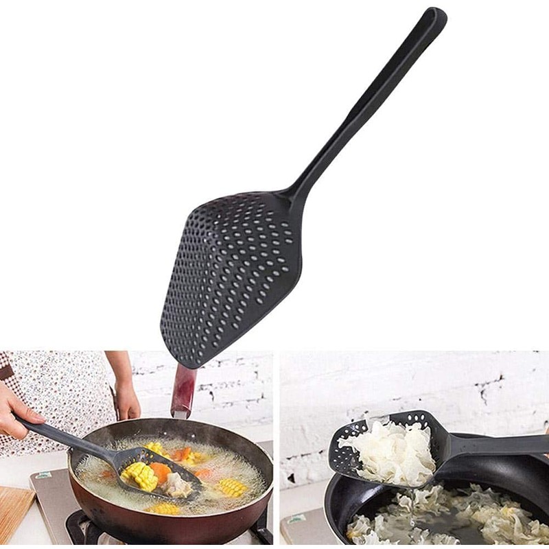 LATRAT Set of 4 Scoop Strainer Plastic Soup Spoons, Kitchen