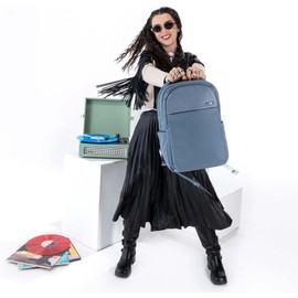 Mochila Cool Capital Dott para Laptop de 15.6", 21 L, Nylon Resistente, Compartimento Acolchado, Mochila para Trabajo, Universidad y Viajes, Azul