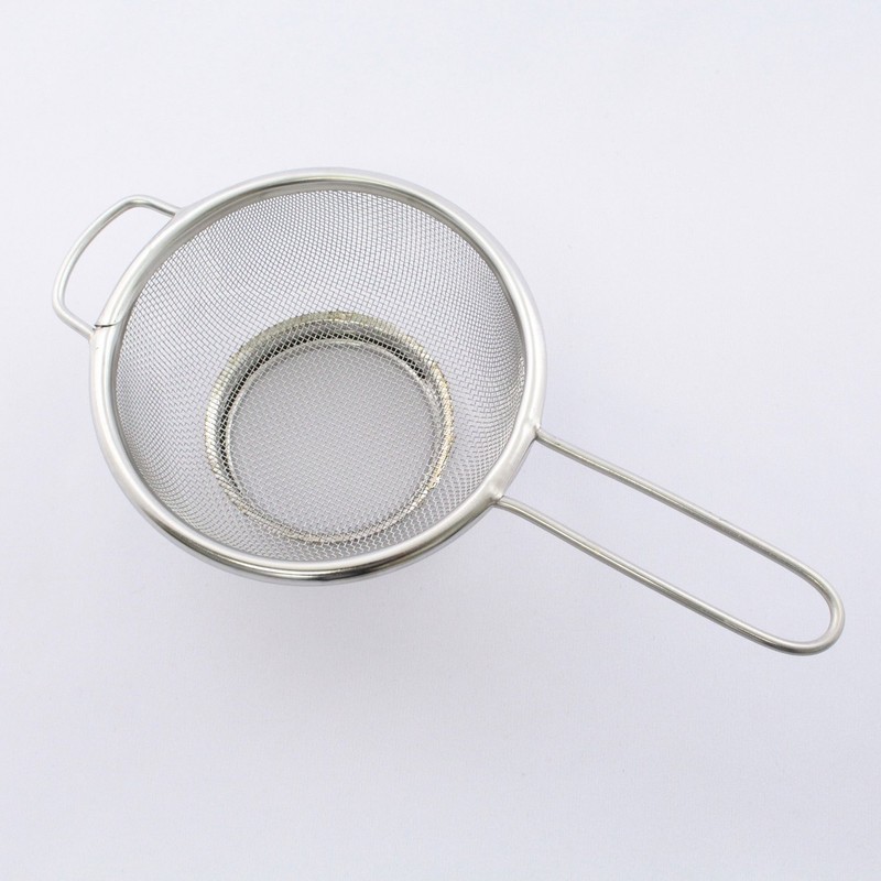 Strainer with Bottom 18-8 Stainless Steel, One Hand, 6.7 inches