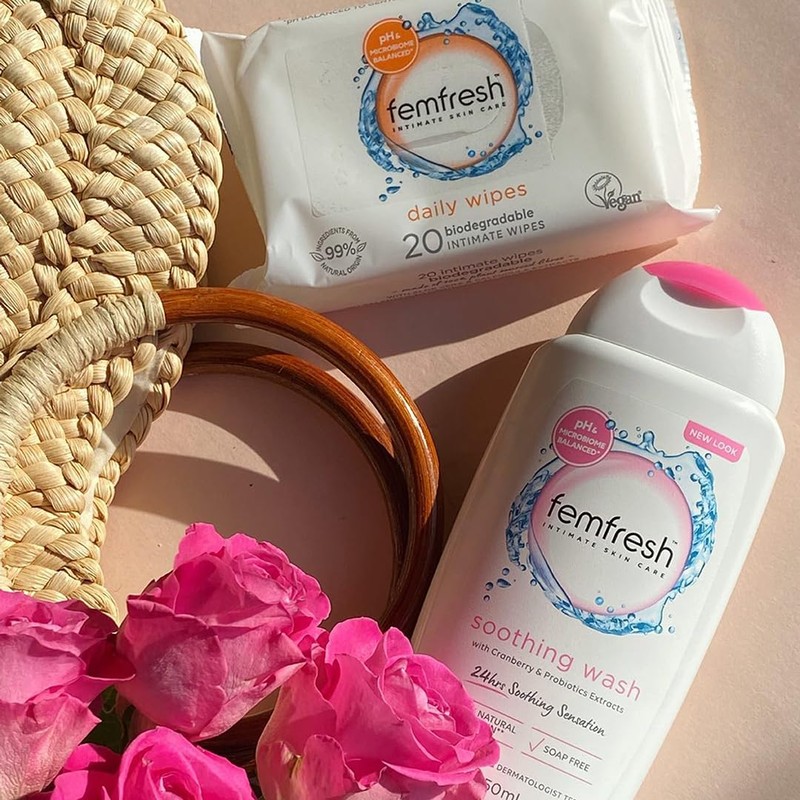 Femfresh Soothing Intimate Wash 250ml - With Cranberry & Probiotic