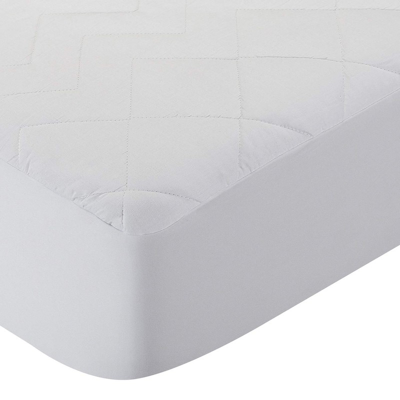 Pikolin - Quilted Fibre Mattress Protector&nbsp;&ndash;&nbsp;Waterproof, anti-dust mite, white Cama