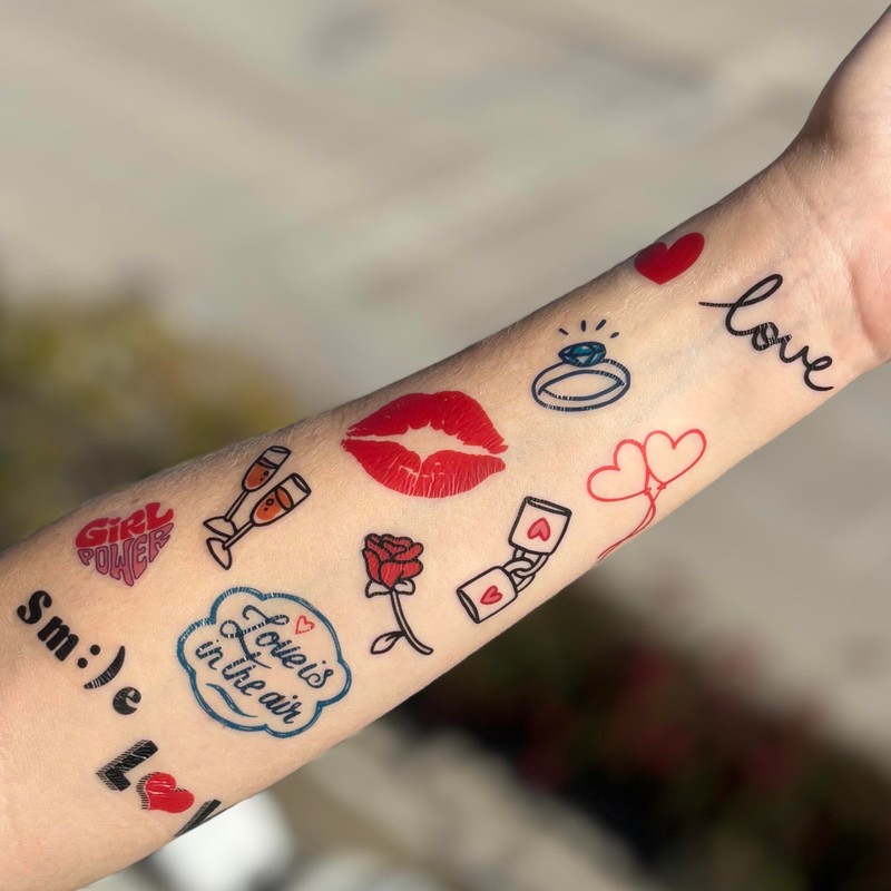 Yatatu - Over 130 Temporary Tattoos for Weddings with Various