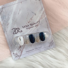 Next day delivery⭐Handmade nail tips January art of the month / 다음날발송⭐수제네일팁 1월 이달의아트