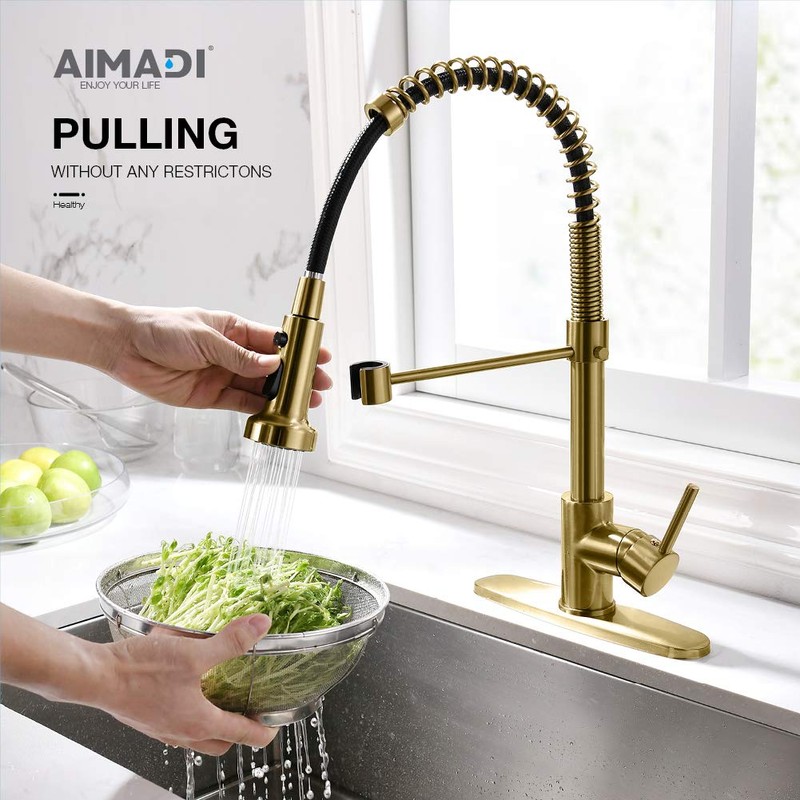 AIMADI Gold Kitchen Faucet with Pull Down Sprayer,Commercial Single Handle