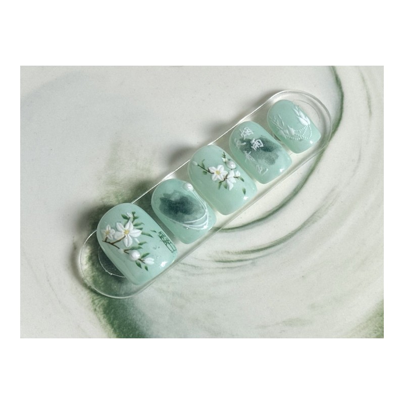 07:20AM, Yeonwoo (烟雨) |Oriental white plum nail - square /