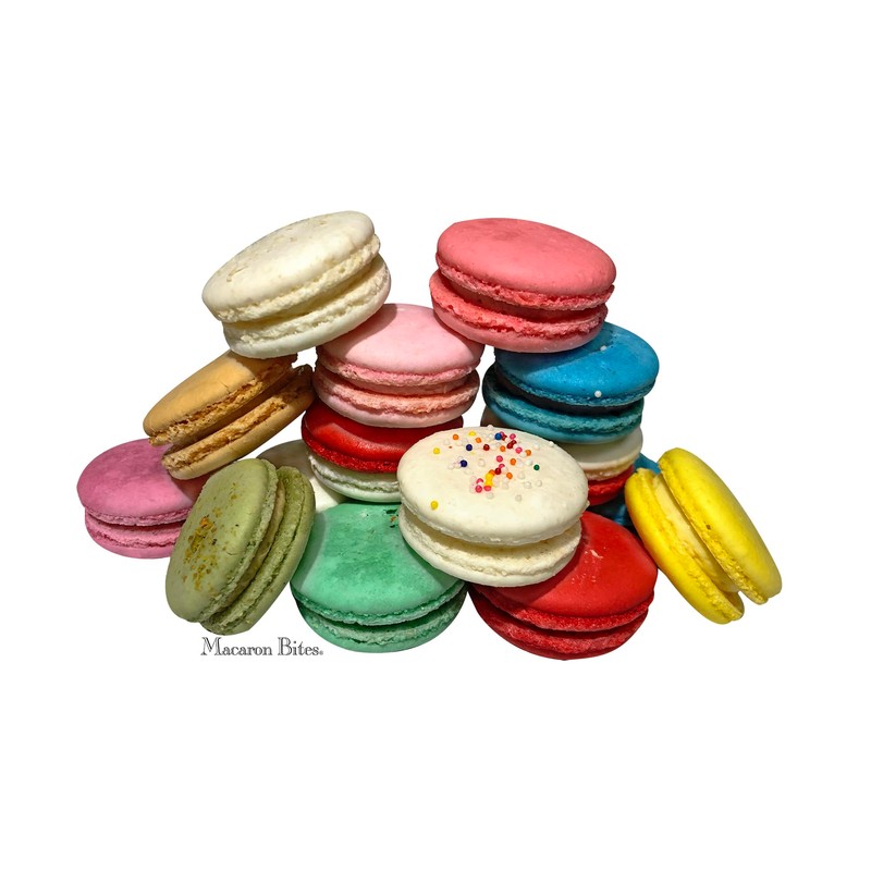 Macaron Bites Strawberry and Vanilla Macarons, 24 Count