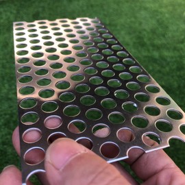 Aluminum Perforated Metal Sheets 16 Gauge 7.8 inch by 3.9 inch Expanded Metal Mesh Aluminum Opening 2/5" 0.4 inch (About 10 mm) Perforated Steel Sheet Aluminum Mesh Screen Decorative Metal Mesh