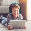 POWMEE Auriculares para niños, adolescentes, escuela con volumen limitado de