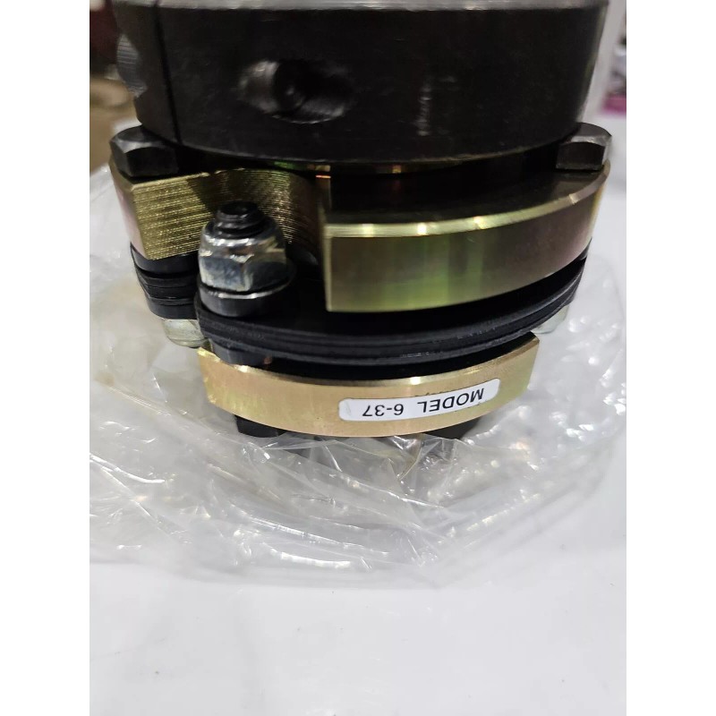 Zero-Max 6-37 Shaft CD Coupling APPROX W/2" W/O 1-38" BORE