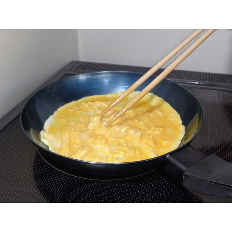 Easy to use Fluffy Omelette Pan
